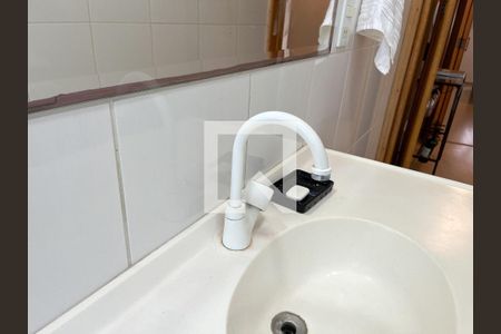 Casa à venda com 175m², 4 quartos e 2 vagasBanheiro Corredor