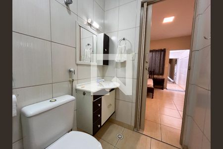 Casa à venda com 175m², 4 quartos e 2 vagasBanheiro da Suíte 2