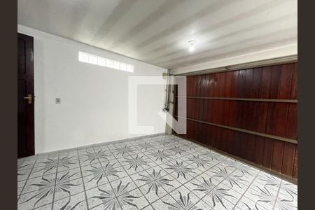 Casa à venda com 175m², 4 quartos e 2 vagasGaragem