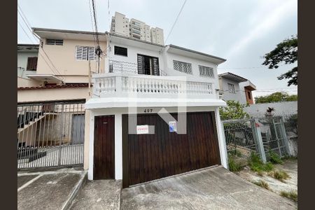 Casa à venda com 175m², 4 quartos e 2 vagasFachada