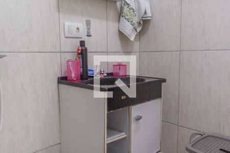 Casa à venda com 99m², 3 quartos e 3 vagasBanheiro