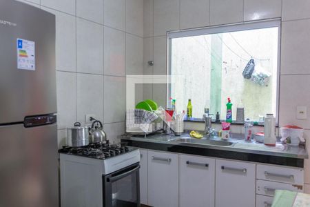 Casa à venda com 99m², 3 quartos e 3 vagasCozinha