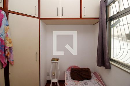 Apartamento à venda com 94m², 4 quartos e 2 vagasQuarto 3