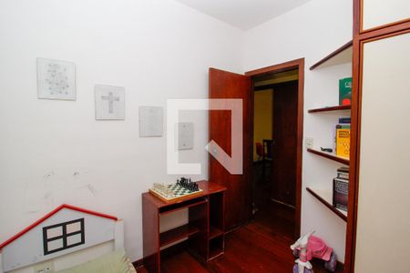 Apartamento à venda com 94m², 4 quartos e 2 vagasQuarto 2
