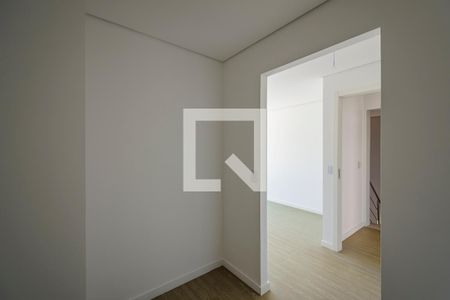 Casa de condomínio à venda com 150m², 2 quartos e 2 vagasCloset da suíte