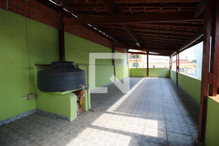 Casa à venda com 126m², 2 quartos e 2 vagasCobertura