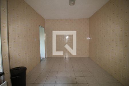 Casa à venda com 126m², 2 quartos e 2 vagasCozinha