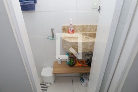 Casa à venda com 150m², 3 quartos e 2 vagasBanheiro 2