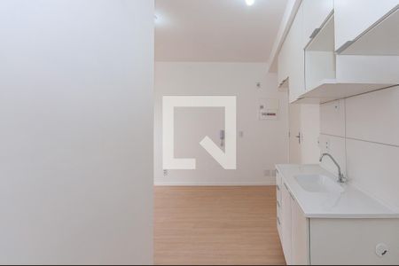 Cozinha de apartamento para alugar com 2 quartos, 34m² em Barra Funda, São Paulo