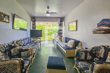 Sala de apartamento para alugar com 4 quartos, 120m² em Jardim Vitória, Guarujá