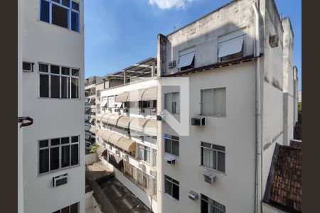 Vista da Suíte de apartamento à venda com 2 quartos, 70m² em Tijuca, Rio de Janeiro
