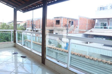 Casa para alugar com 100m², 2 quartos e sem vagaVaranda 