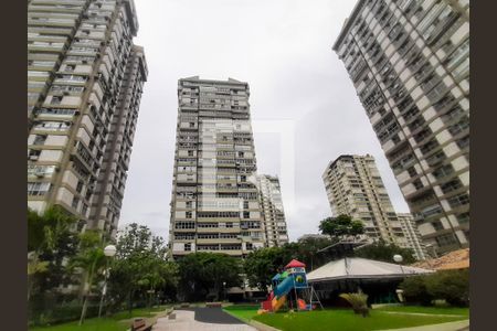Apartamento à venda com 200m², 4 quartos e 2 vagasFachada