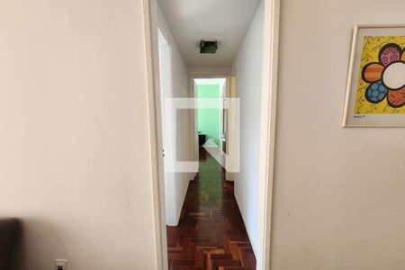 Corredor de apartamento à venda com 2 quartos, 74m² em Botafogo, Rio de Janeiro