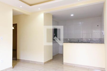 Sala de casa de condomínio para alugar com 2 quartos, 80m² em Piedade, Rio de Janeiro