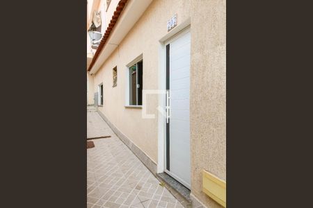 Casa de condomínio para alugar com 80m², 2 quartos e sem vagaEntrada