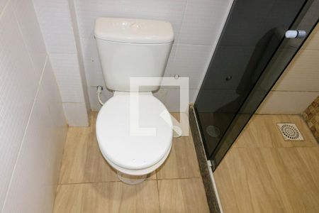 Casa de condomínio para alugar com 80m², 2 quartos e sem vagaBanheiro