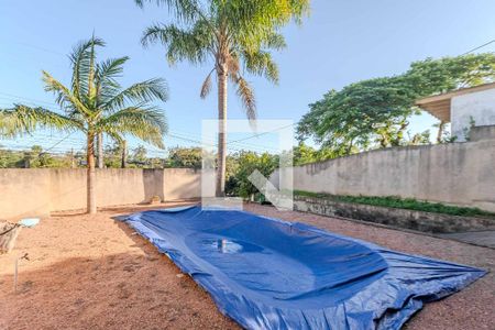 Casa à venda com 120m², 4 quartos e 2 vagas Casa à venda com 120m², 4 quartos e 2 vagasÁrea externa