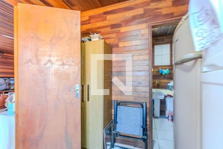 Casa à venda com 120m², 4 quartos e 2 vagas Casa à venda com 120m², 4 quartos e 2 vagasCozinha e Área de Serviço