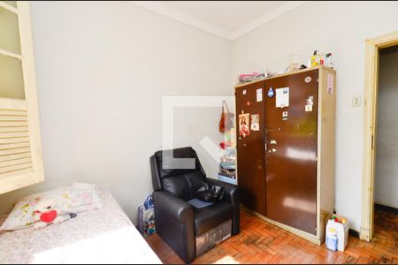 Quarto de casa à venda com 3 quartos, 360m² em São Lucas, Belo Horizonte