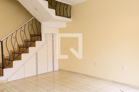 Sala 1º Pavimento de casa de condomínio para alugar com 2 quartos, 90m² em Piedade, Rio de Janeiro