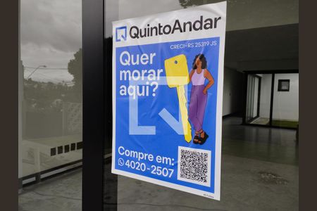 Casa à venda com 160m², 3 quartos e 2 vagas Casa à venda com 160m², 3 quartos e 2 vagasPlaca