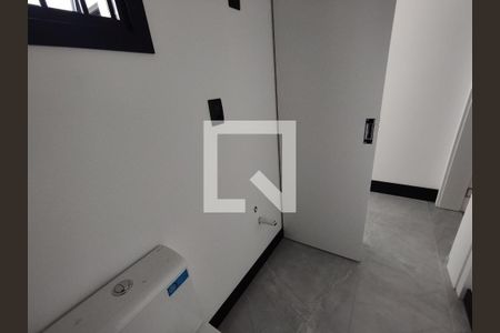 Casa à venda com 160m², 3 quartos e 2 vagas Casa à venda com 160m², 3 quartos e 2 vagasBanheiro do Quarto 3