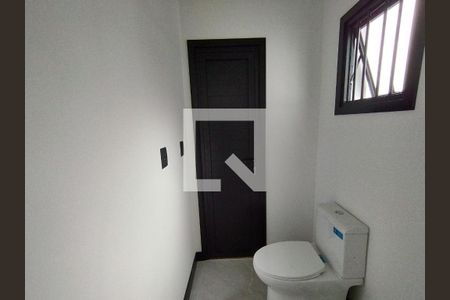 Casa à venda com 160m², 3 quartos e 2 vagas Casa à venda com 160m², 3 quartos e 2 vagasBanheiro do Quarto 3