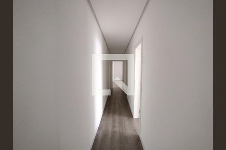 Casa à venda com 160m², 3 quartos e 2 vagas Casa à venda com 160m², 3 quartos e 2 vagasCorredor