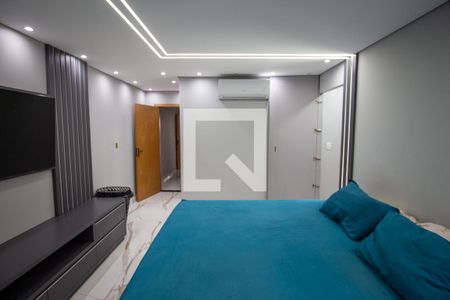 Quarto 1 / Suíte de casa para alugar com 3 quartos, 250m² em Vila Santana, São Paulo