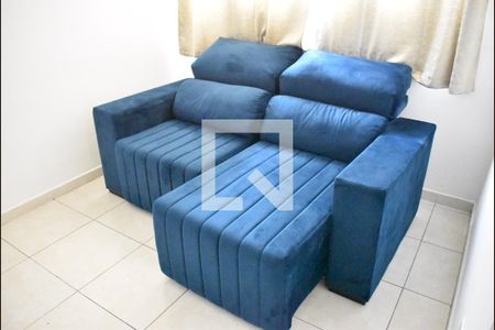 Apartamento para alugar com 49m², 2 quartos e 1 vagaSala - Sofá