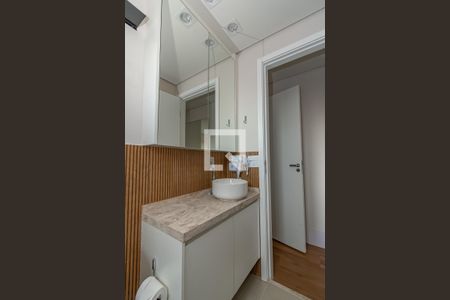 Banheiro da Suíte  de apartamento para alugar com 3 quartos, 69m² em Vila Nova, Campinas