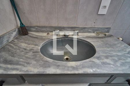 Apartamento à venda com 65m², 2 quartos e 1 vagaBanheiro