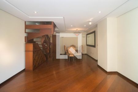 Sala de apartamento para alugar com 3 quartos, 210m² em Petrópolis, Porto Alegre