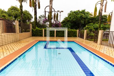 Apartamento para alugar com 72m², 3 quartos e 1 vagaÁrea comum - Piscina