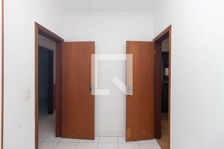 Quarto 1 de apartamento para alugar com 3 quartos, 72m² em Vila Guilherme, São Paulo