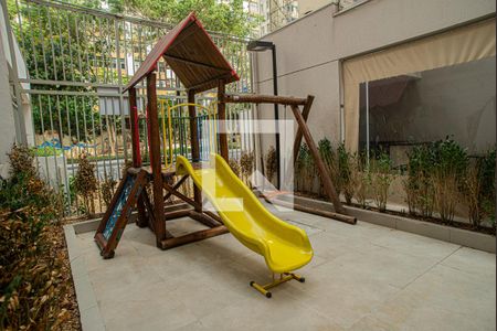 Apartamento à venda com 28m², 1 quarto e sem vaga Apartamento à venda com 28m², 1 quarto e sem vagaÁrea comum - Playground