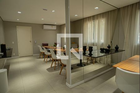 Apartamento à venda com 28m², 1 quarto e sem vaga Apartamento à venda com 28m², 1 quarto e sem vagaÁrea comum - Salão de festas