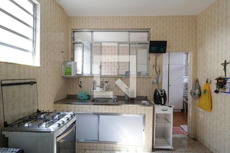 Casa à venda com 432m², 3 quartos e 2 vagasCozinha