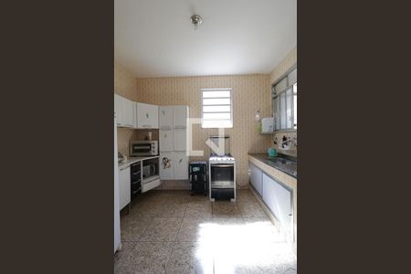 Casa à venda com 432m², 3 quartos e 2 vagasCozinha