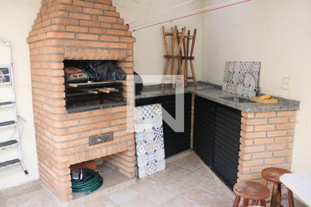 Casa à venda com 200m², 3 quartos e 2 vagasQuintal
