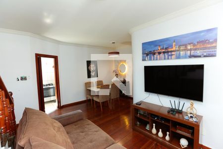 Sala de apartamento para alugar com 4 quartos, 75m² em Bairro da Glória, Contagem