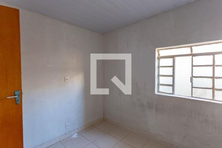 Quarto 2 de casa para alugar com 2 quartos, 40m² em Lagoinha, Belo Horizonte