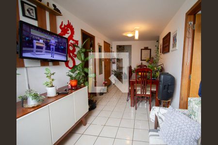 Sala de apartamento para alugar com 3 quartos, 56m² em Itaquera, São Paulo