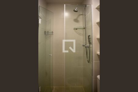 Banheiro suite de apartamento à venda com 2 quartos, 63m² em Tristeza, Porto Alegre