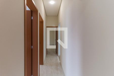 Corredor de casa para alugar com 3 quartos, 165m² em Vila Nova Aparecida, Mogi das Cruzes