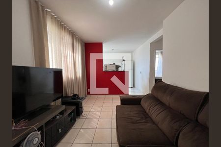 Sala de apartamento à venda com 2 quartos, 52m² em Cabral, Contagem