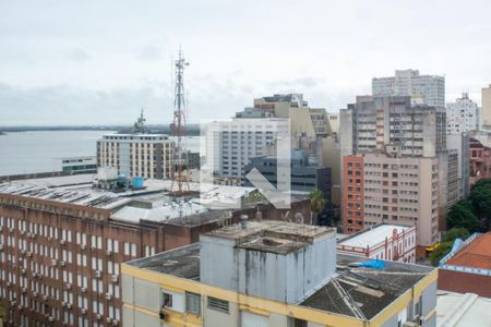 Vista da sala de apartamento para alugar com 1 quarto, 48m² em Centro Histórico, Porto Alegre