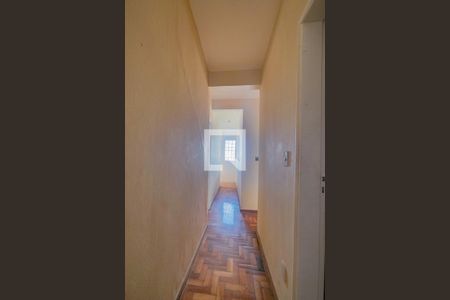 Corredor de apartamento para alugar com 3 quartos, 70m² em Barbalho, Salvador