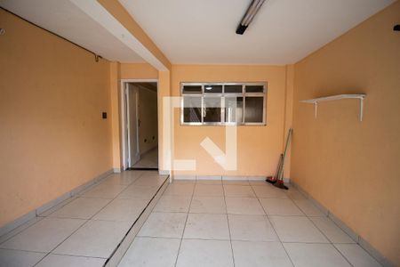 Casa à venda com 185m², 3 quartos e 1 vaga Casa à venda com 185m², 3 quartos e 1 vagaGaragem